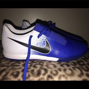 Nike Phantom Venom Academy